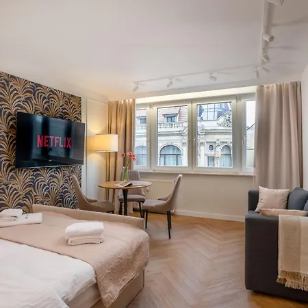 Swidnicka Center With Opera View Properunit Appartement